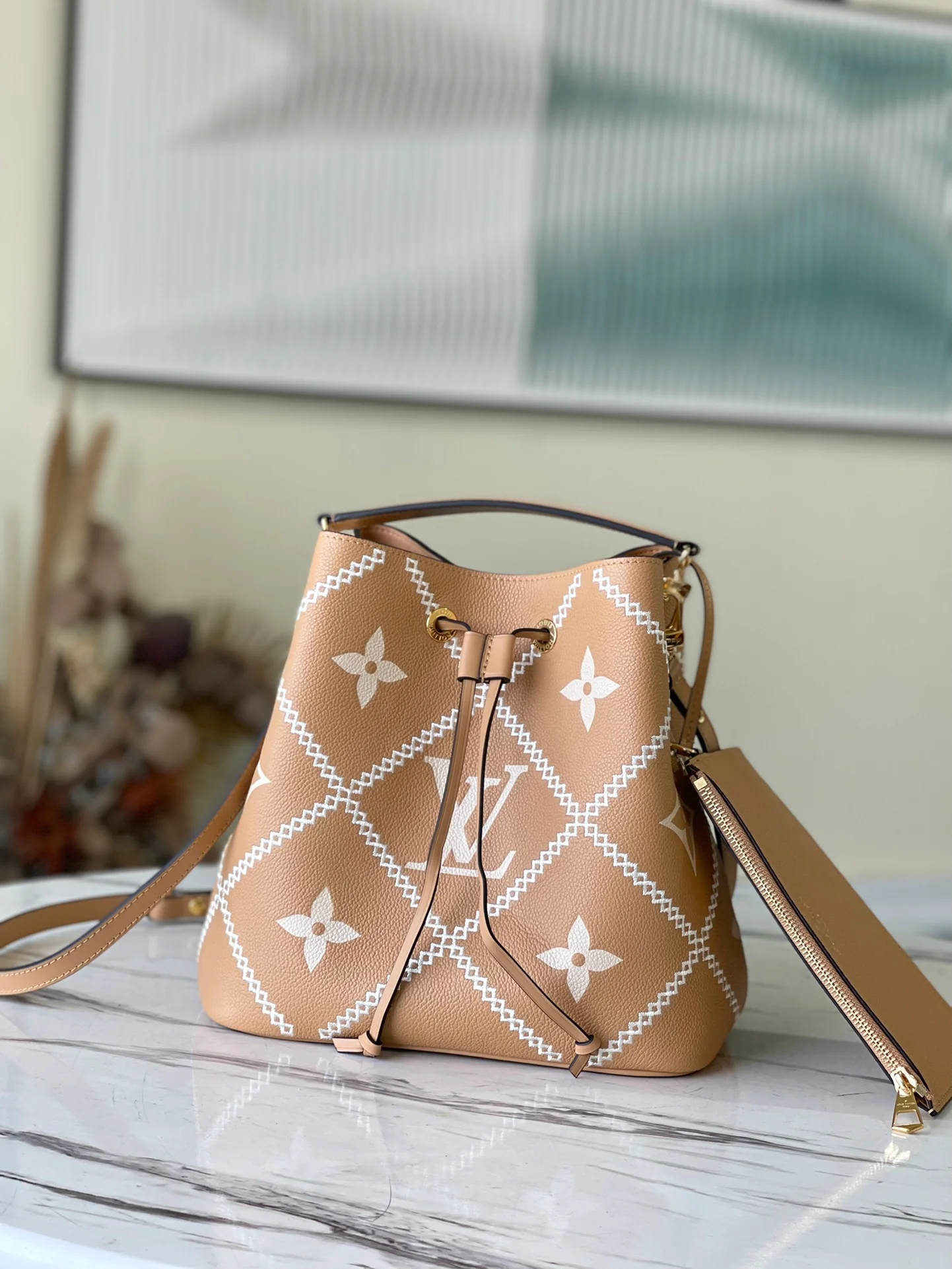 m46029-LV-2022-Spring-neonoe-bucket bag-brown