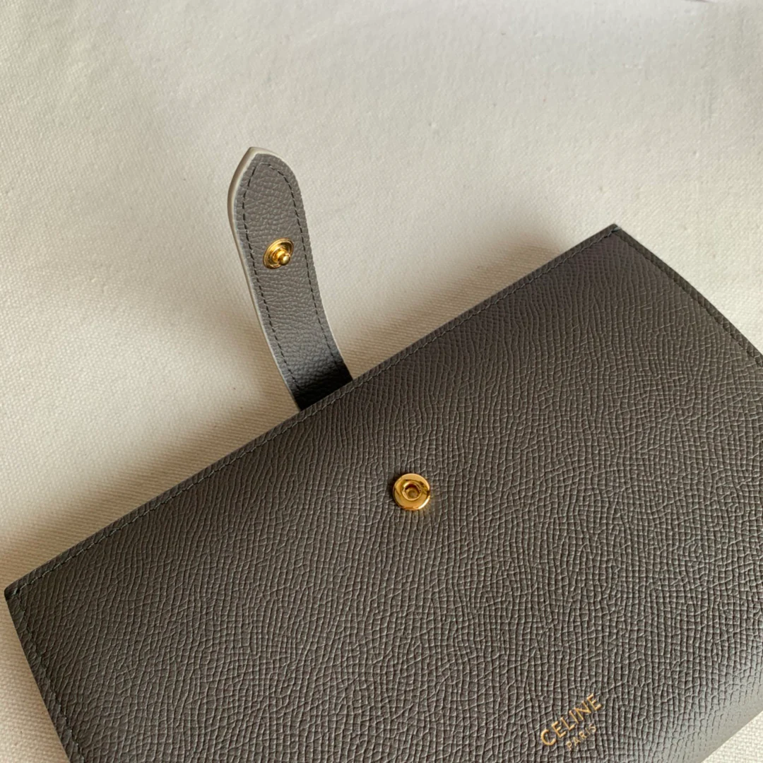 Длинный кошелек Celine - Кошелек с ремешком из зернистой телячьей кожи - 6