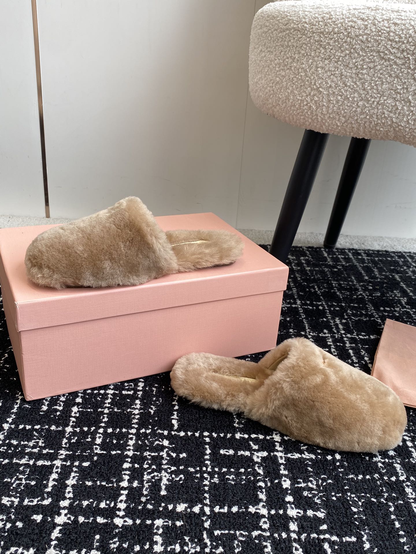 Шерстяные тапочки Miu Miu 2024 - Кофейно-коричневые - 1