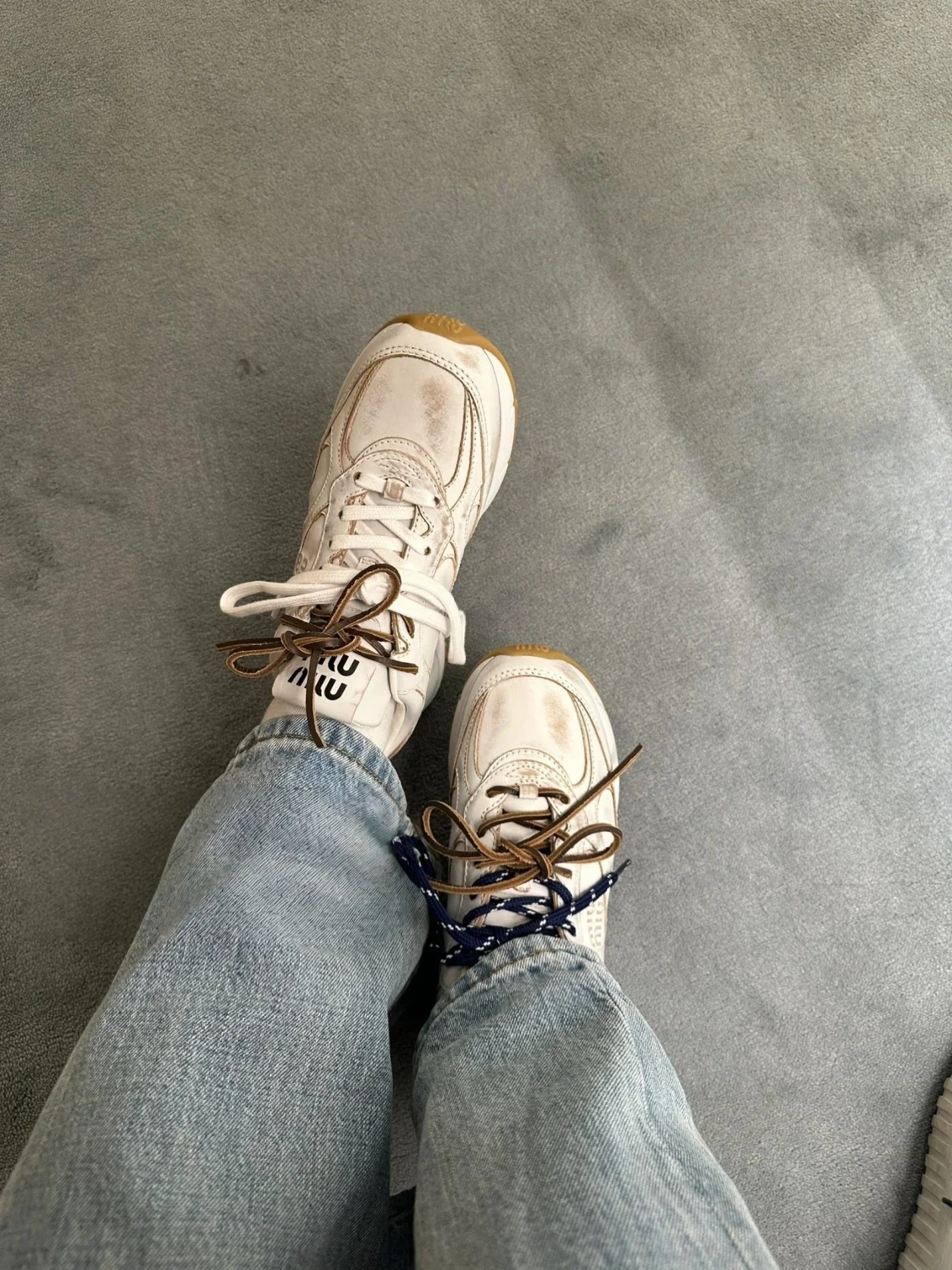 Miu Miu - Массивные туфли - Белый стиль 