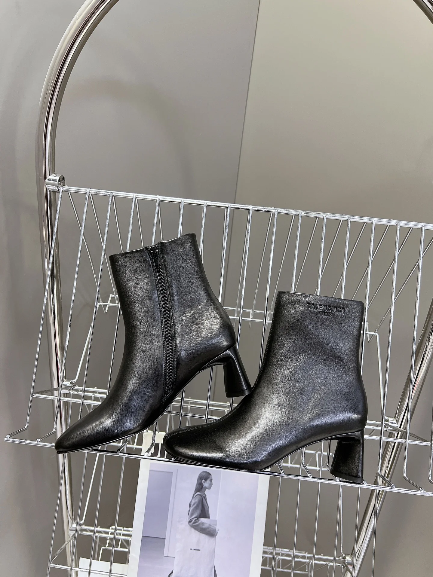 Ботильоны Balenciaga 2024 - черные