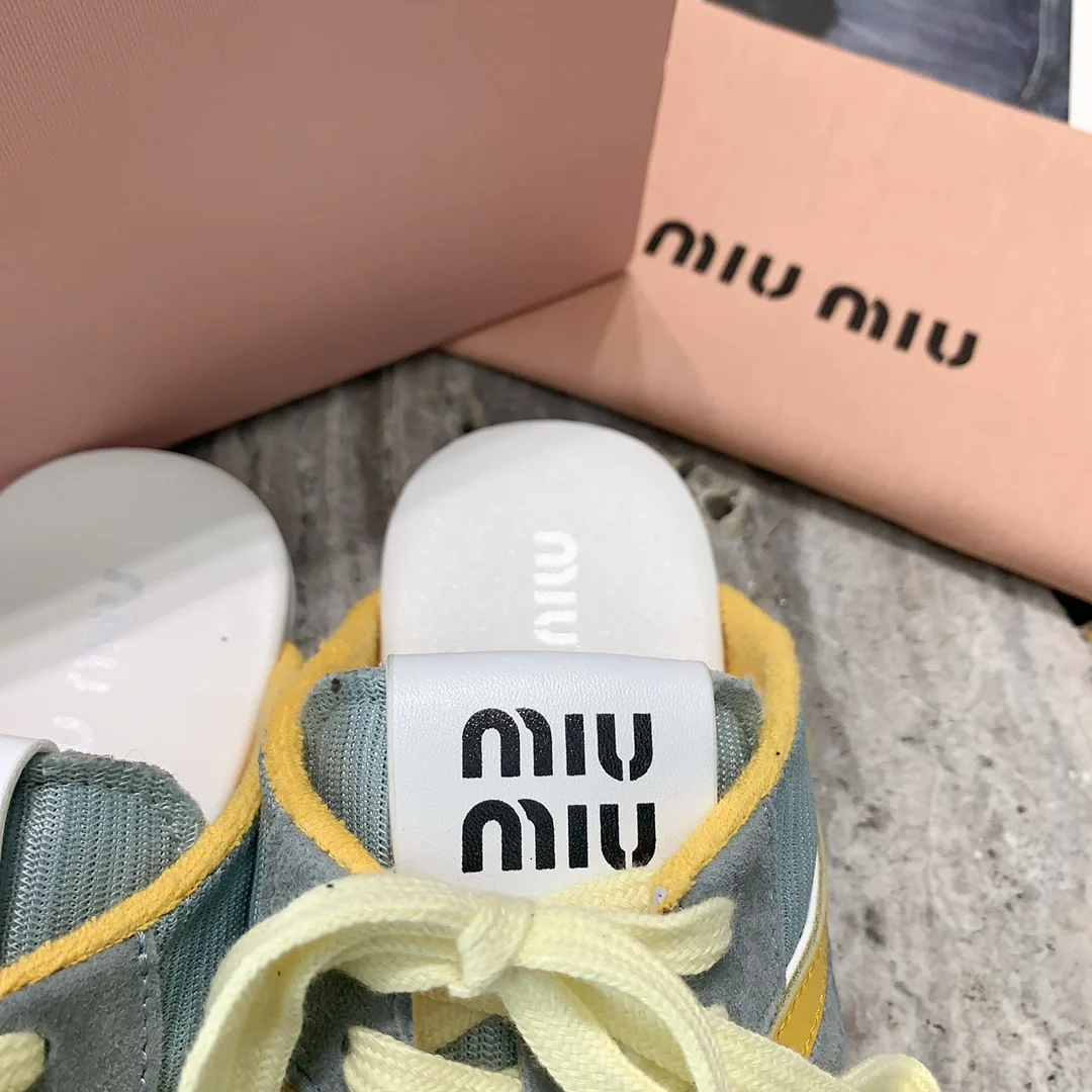 Повседневные тапочки Miu Miu 2024 - синие