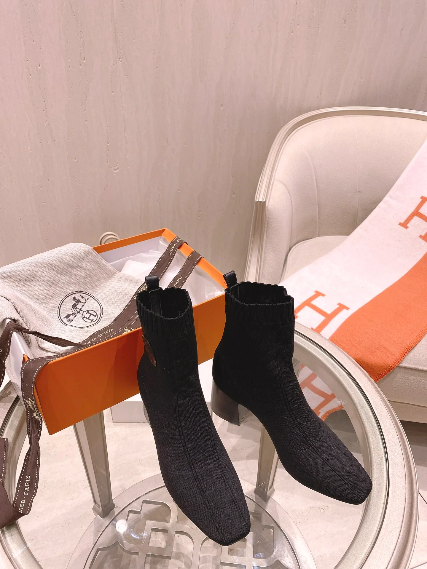 Ботинки-носки Hermes на толстом каблуке - черные