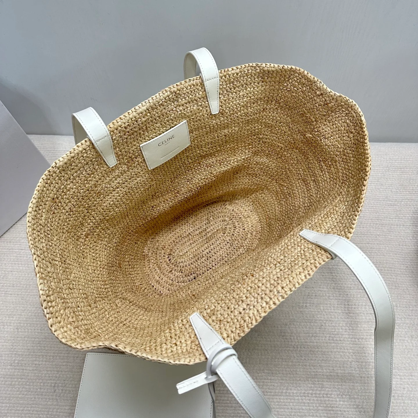 Celine - Серия плетеных корзин для овощей?? - Пляжная сумка