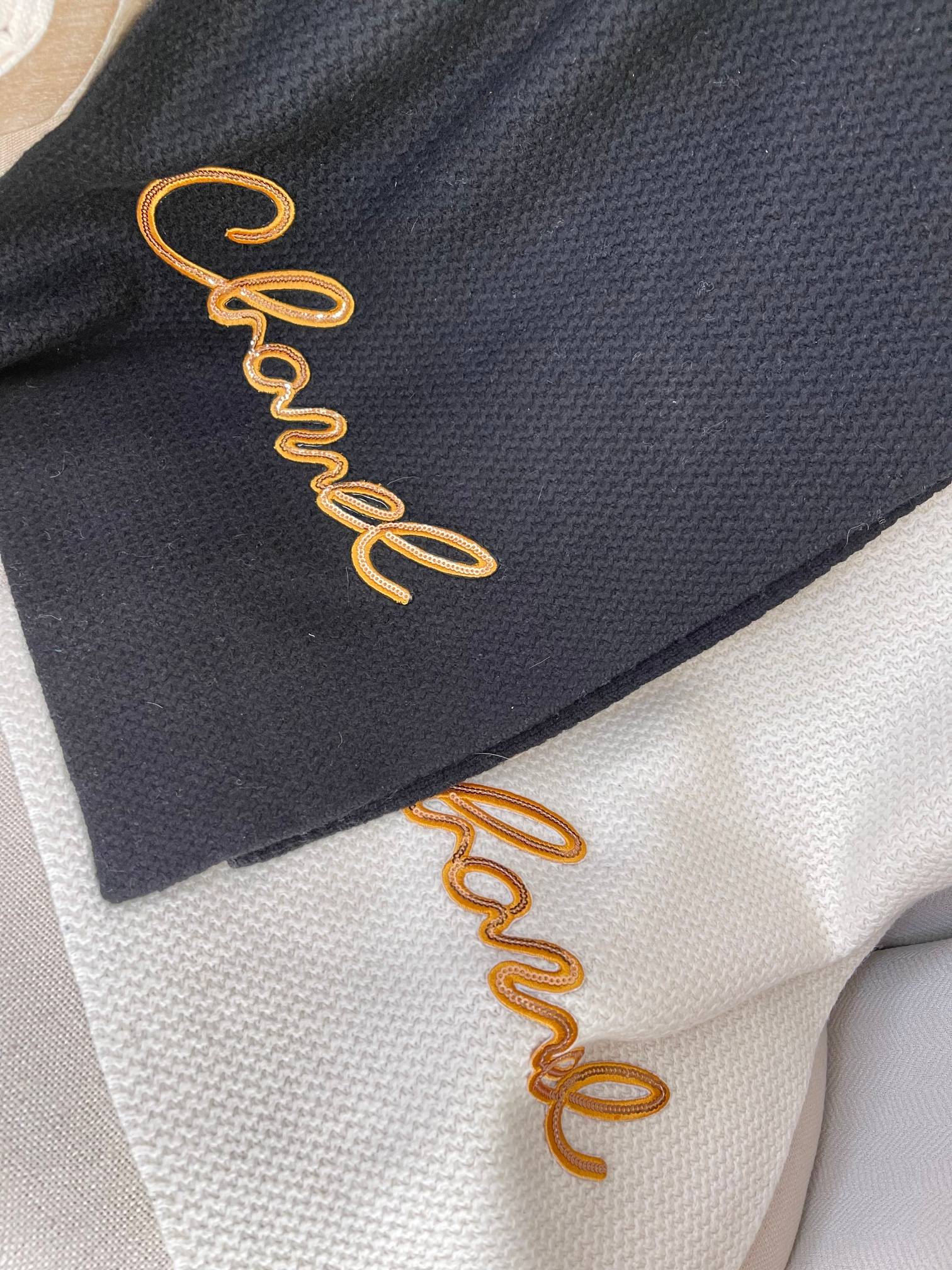 Новая коллекция Chanel осень/зима - Кашемир - Плотная вышивка пайетками - Ультратеплый шарф - 1 шт.