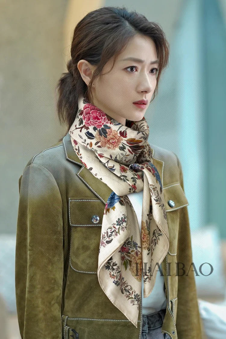 Квадратный шарф Dior с цветочным и птичьим узором - 140 см - 70% кашемир - 30% шелк