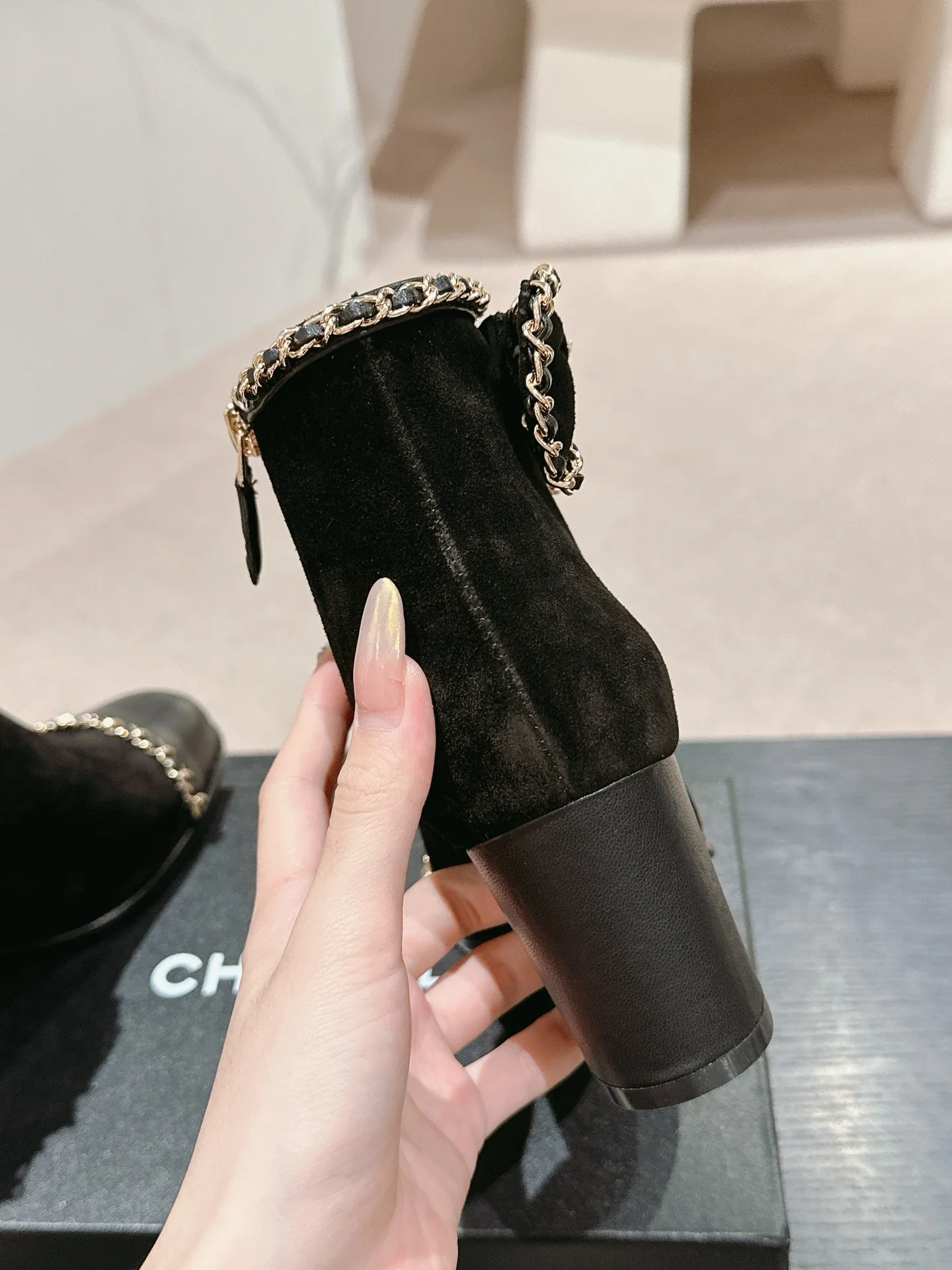 Ботинки на высоком каблуке Chanel 2024 Ribbon - черные