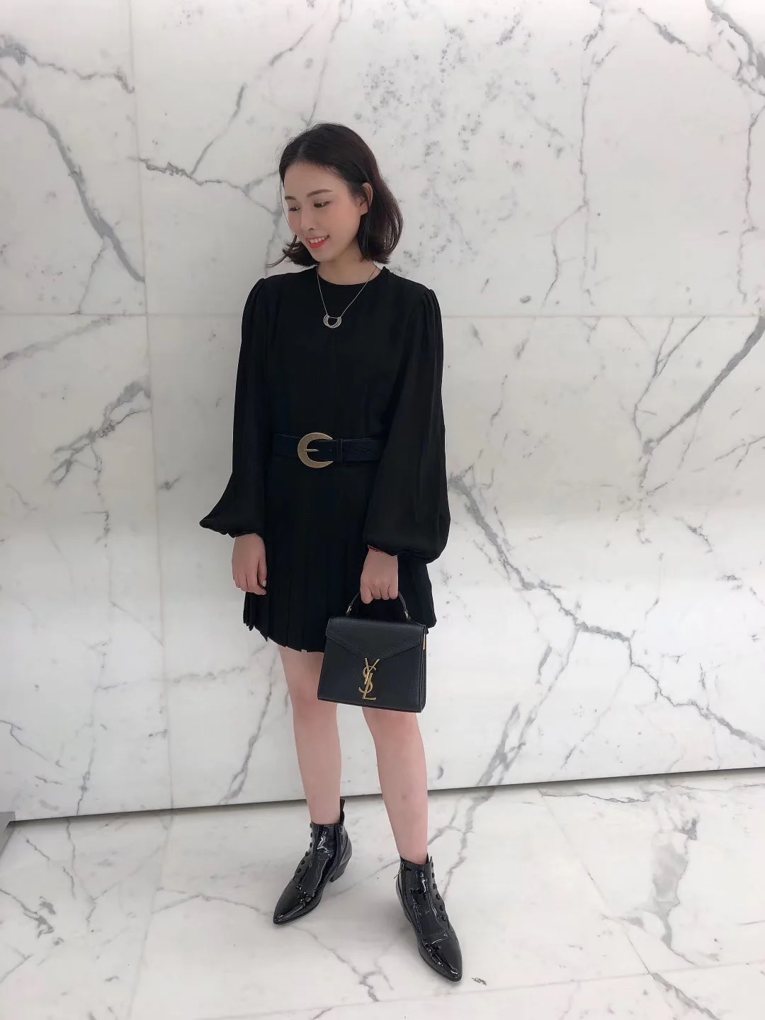 YSL Cassandra - Body Sharing - 1