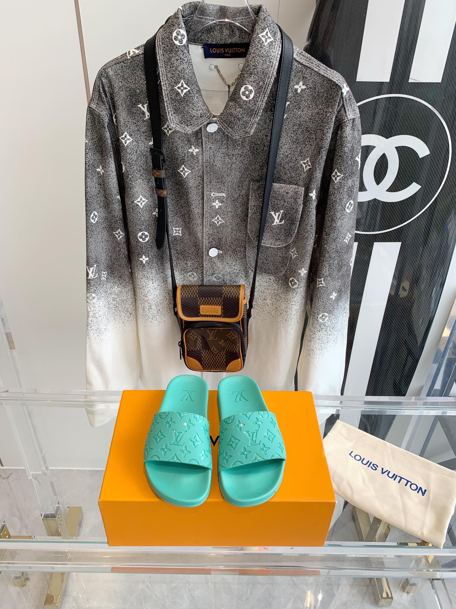 Зеленые тапочки LV-Tiffany