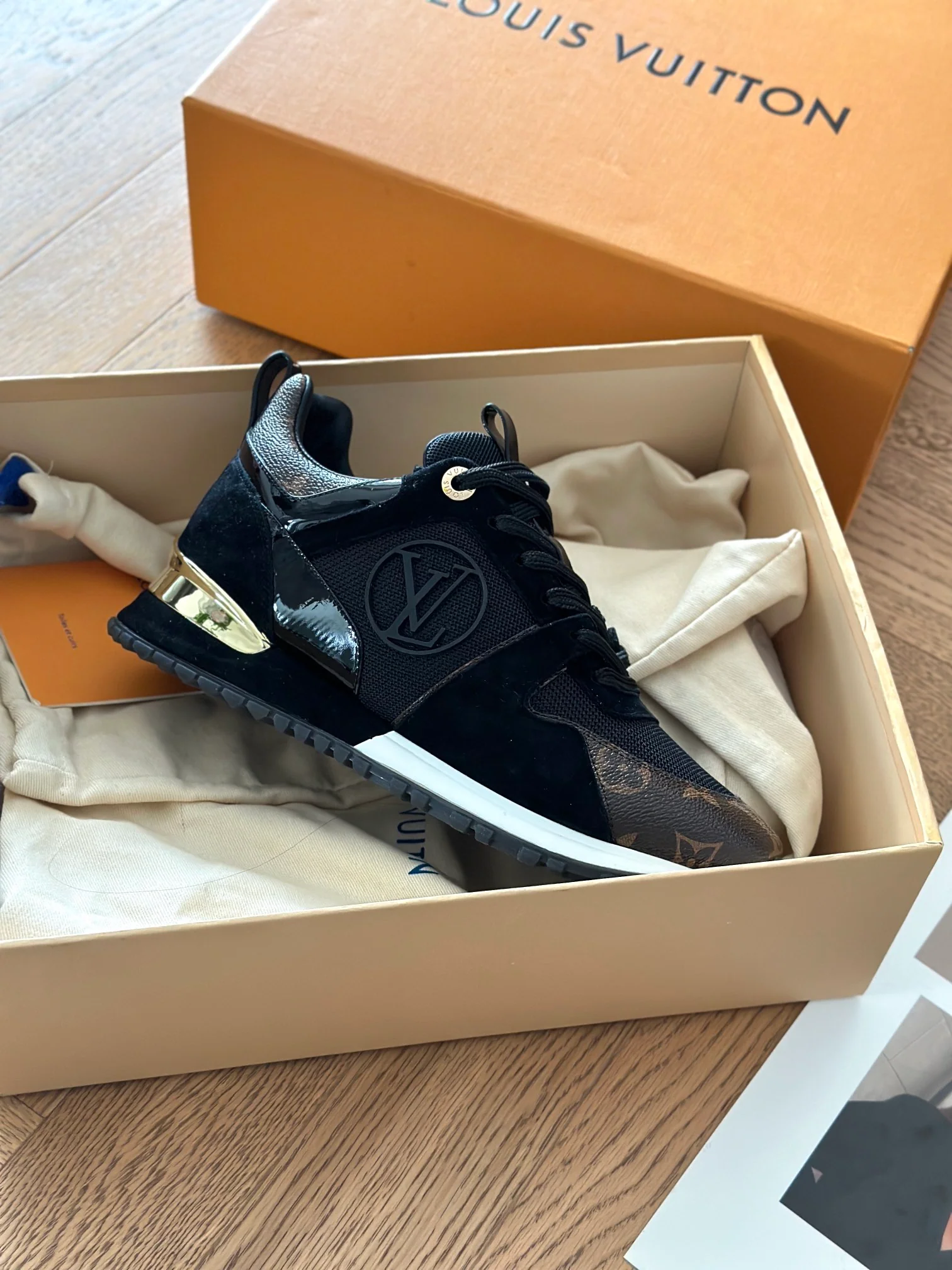 Кроссовки LV Runaway - серия Monogram - стиль Circle