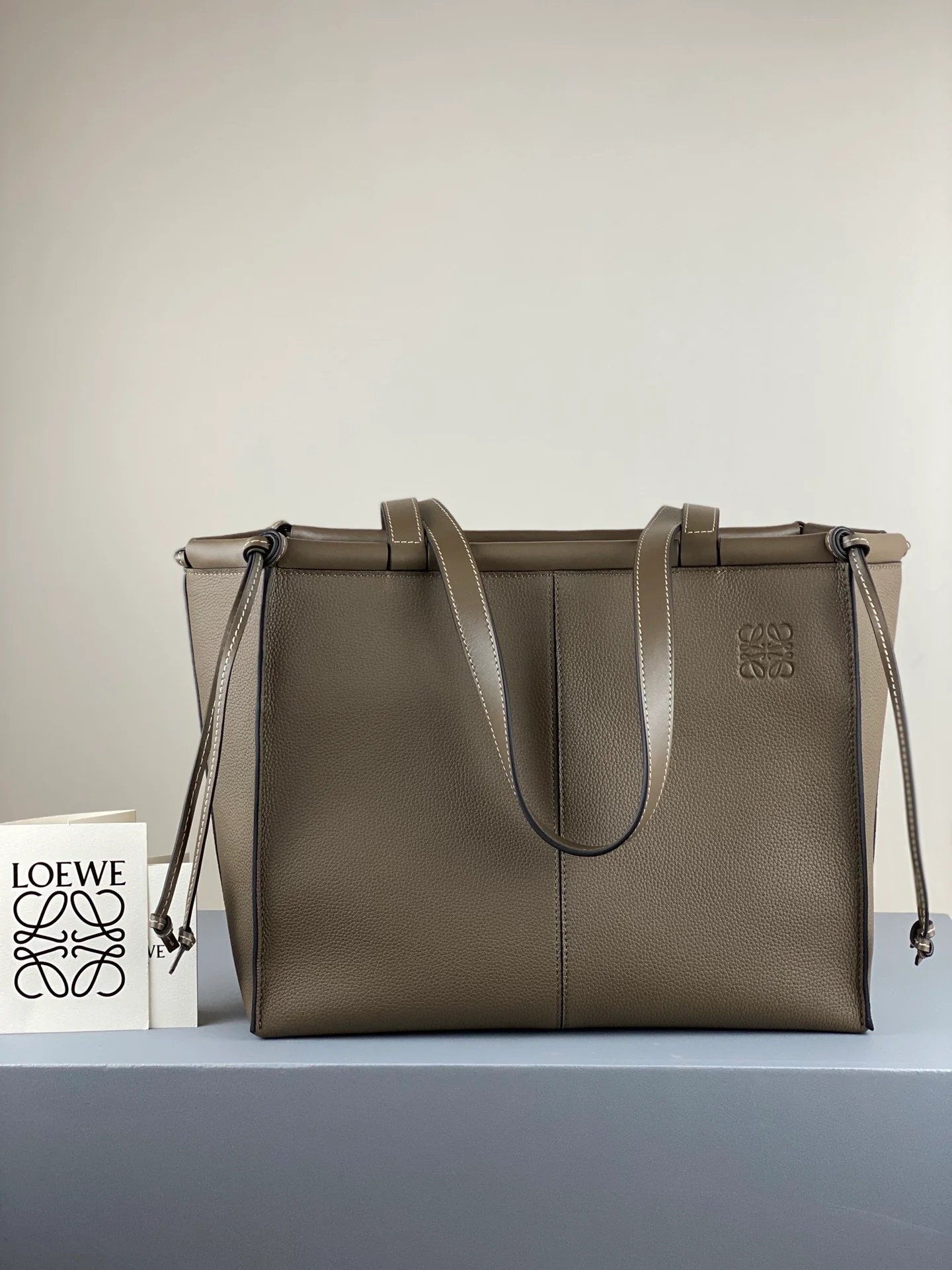 Сумка-подушка Loewe, маленькая, 3