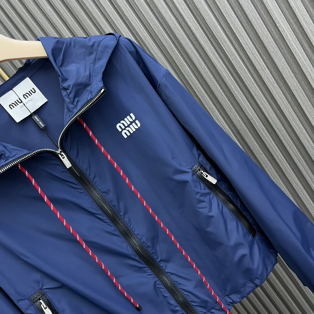 Новый тонкий нейлоновый костюм с капюшоном Miu Miu-2404-24 - синий