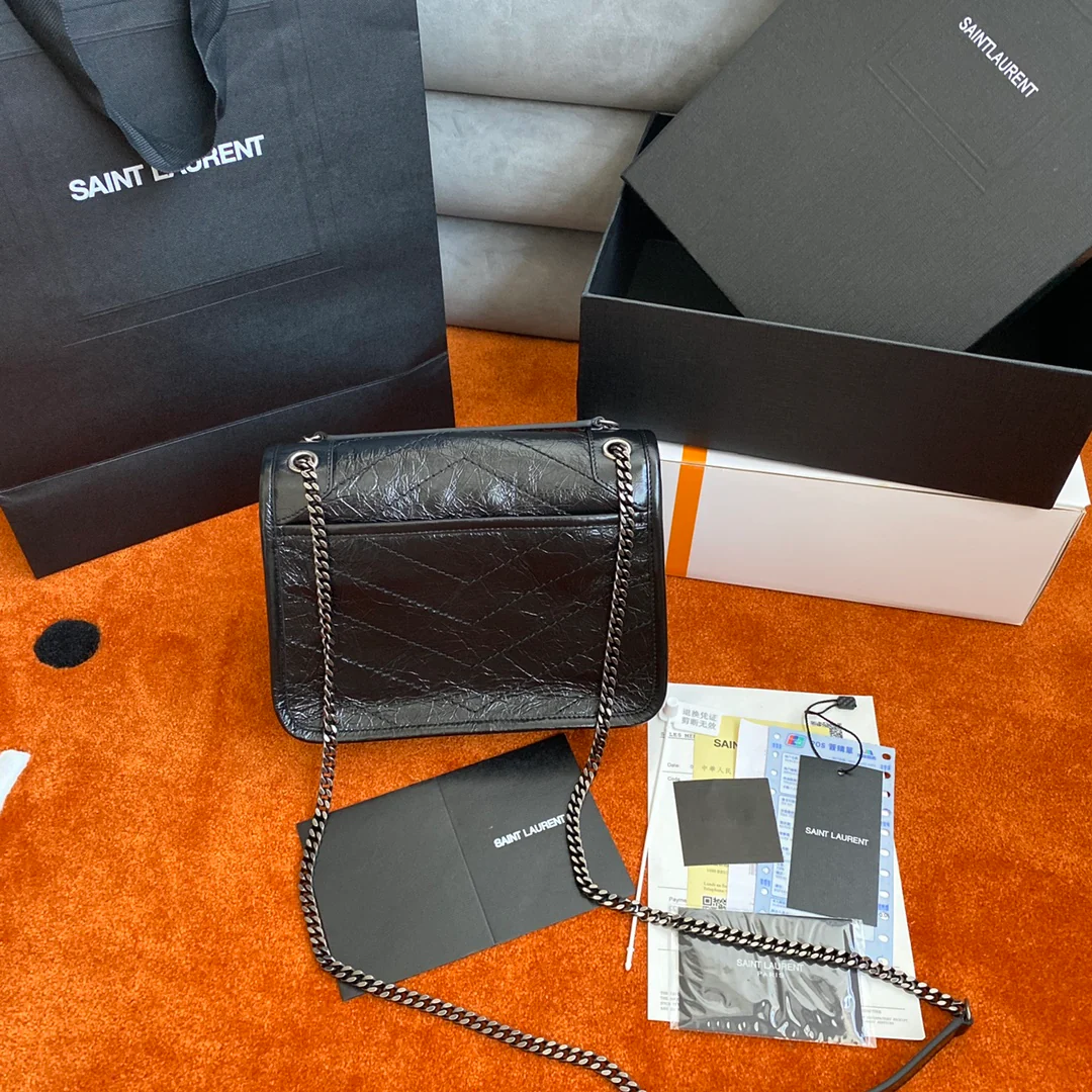 Сумка YSL Small Niki из кожи с черной пряжкой и промасленной кожей, с D-образным кольцом - 1 шт.