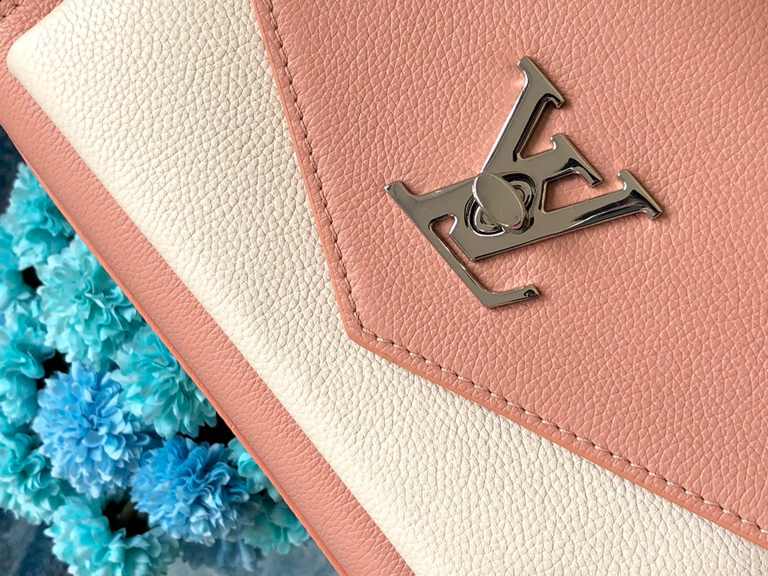 m52777-LV-mylockme-chain bag-pink