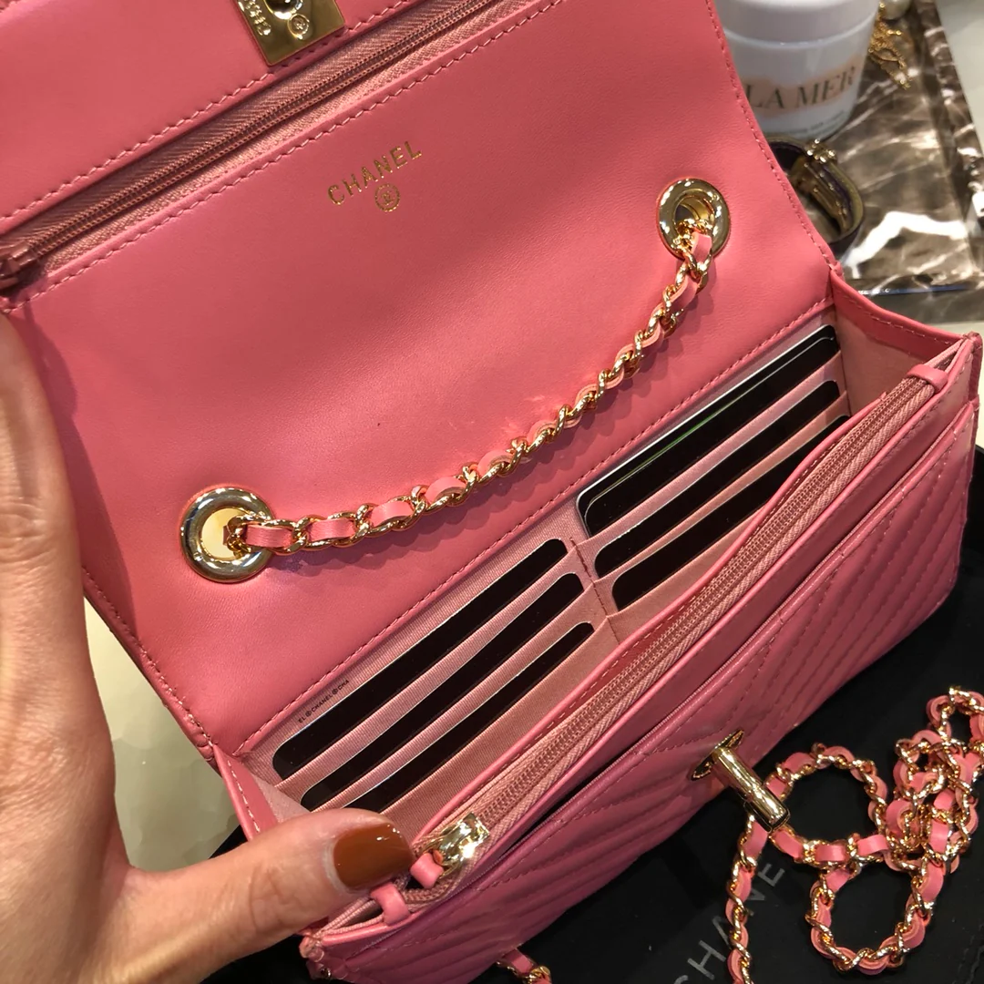 Chanel-trendy-cc-woc-19cm-8