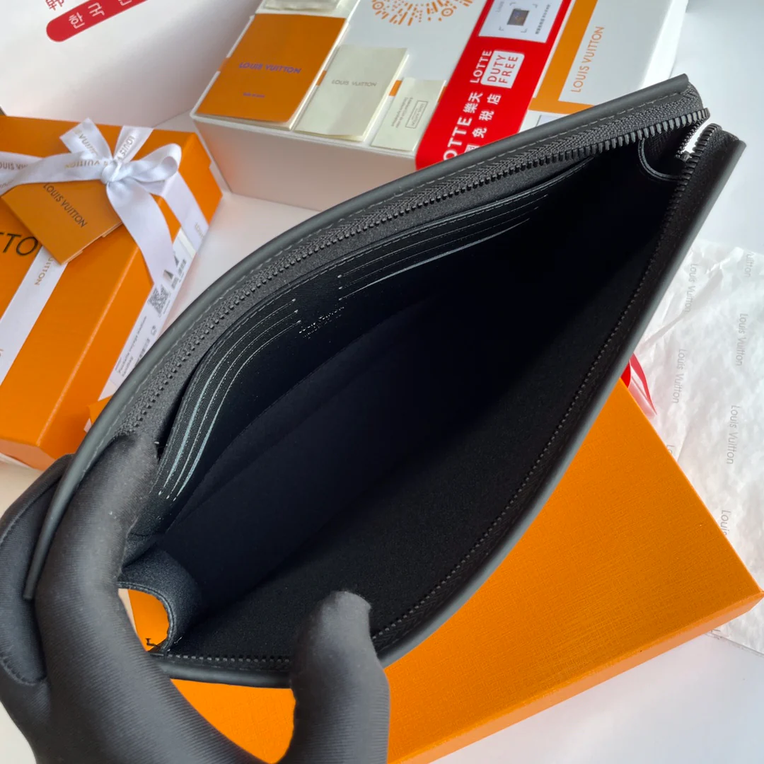 клатч lv-m44448