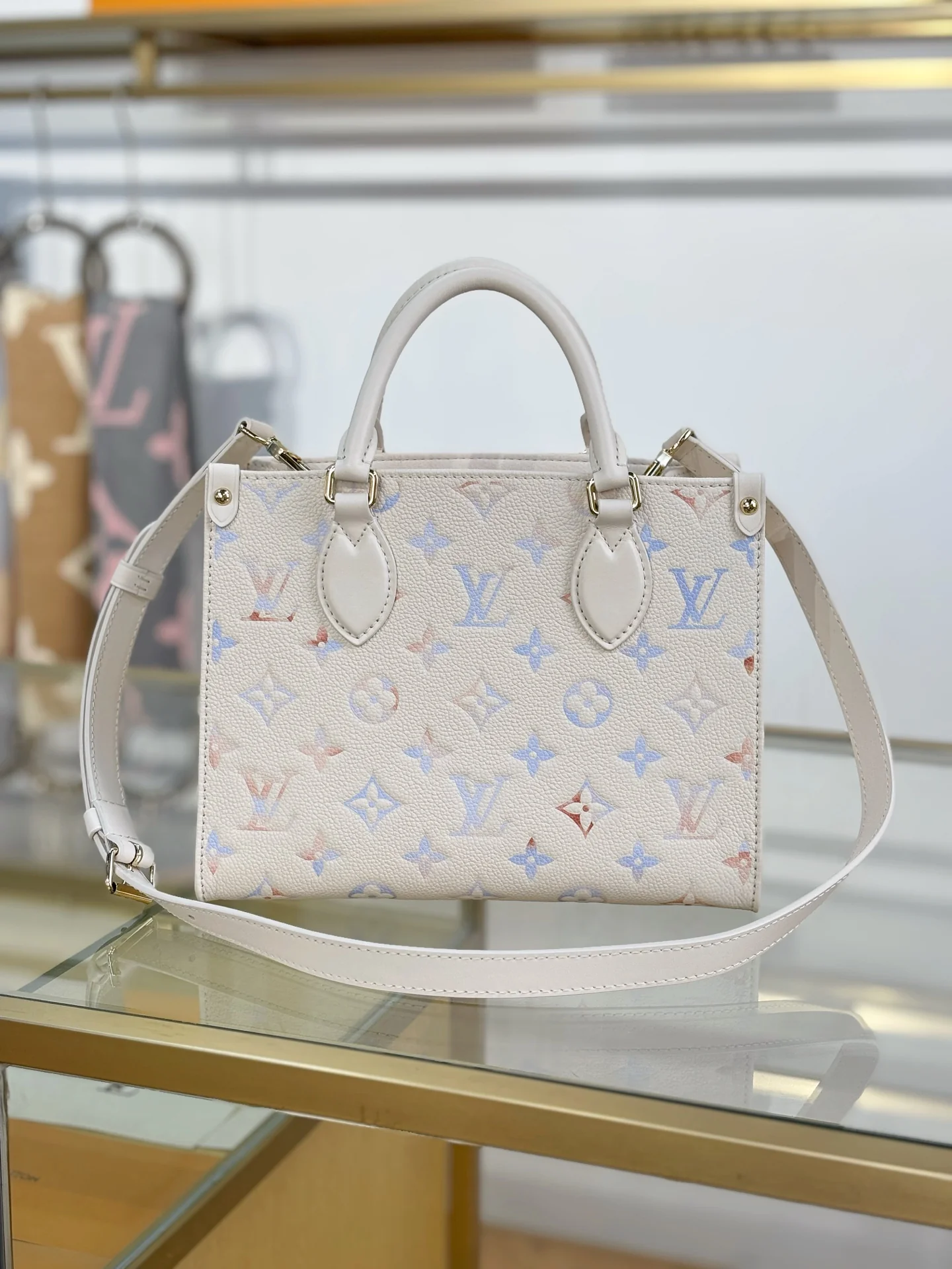 Сумка LV-m25596-nano-madeleine