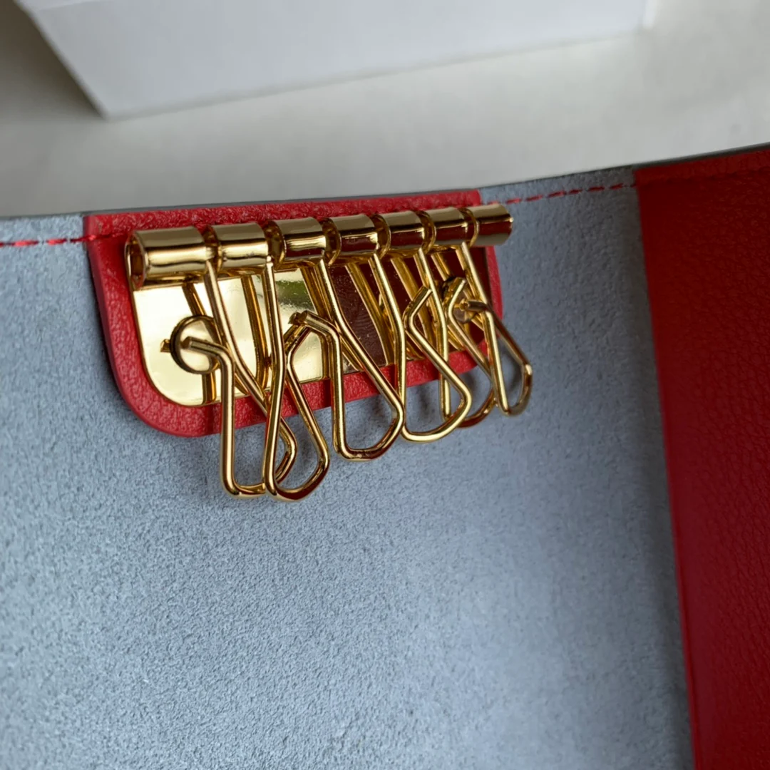 Чехол для ключей Celine 2