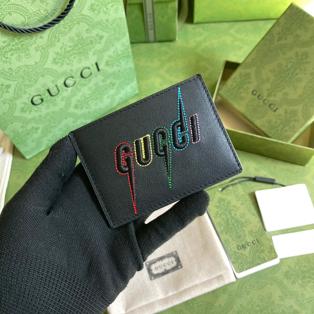 Gucci 卡包／卡片夹／名片夹