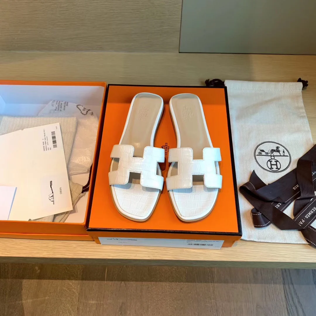 Классические тапочки Hermes H - белый с текстурой камня