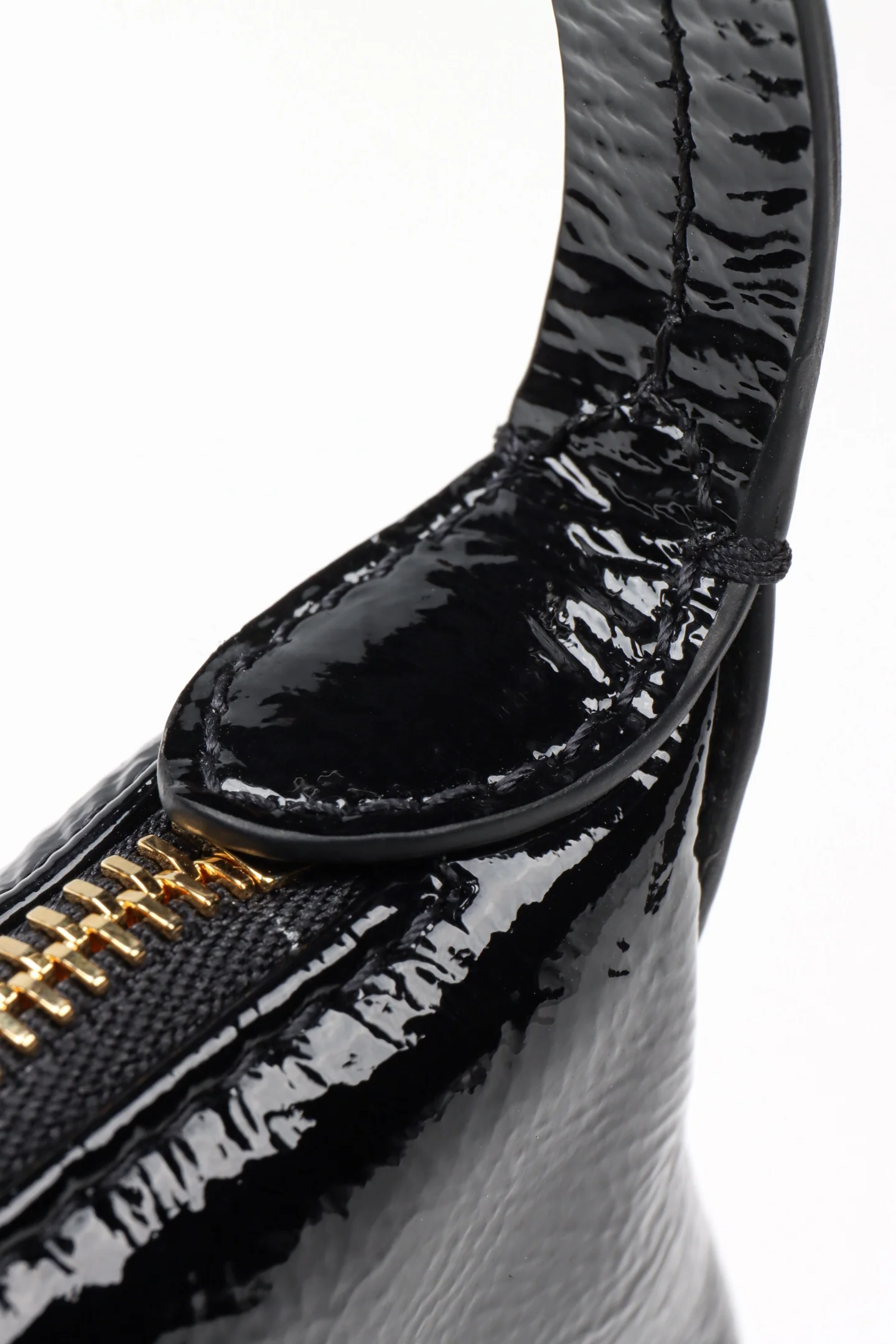 Косметичка/сумка для обеда из лакированной кожи Miu Miu