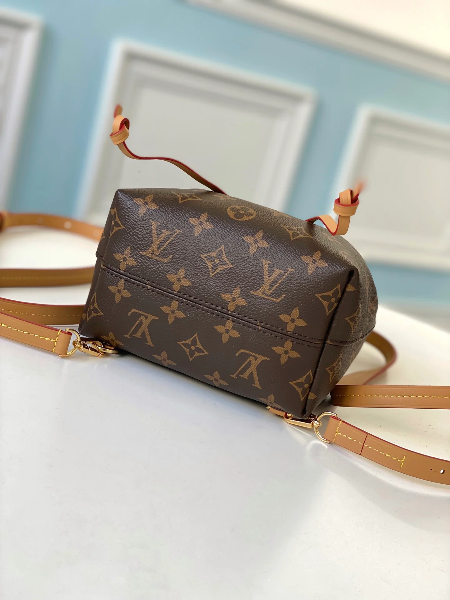 lv-m45502-mini-montsouris-bb-back bag