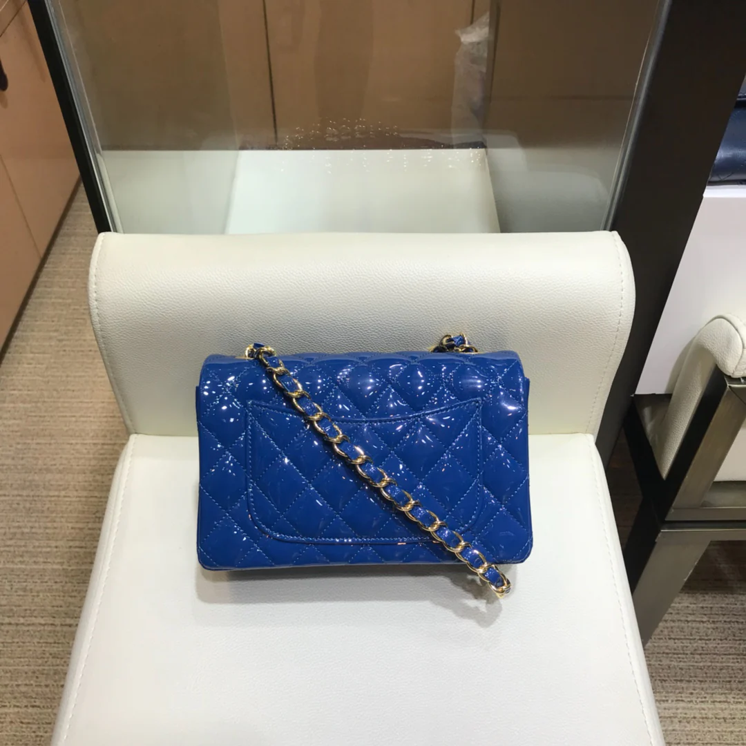 Сумка Chanel CF - лакированная кожа - золотая цепочка - 20 см - 1