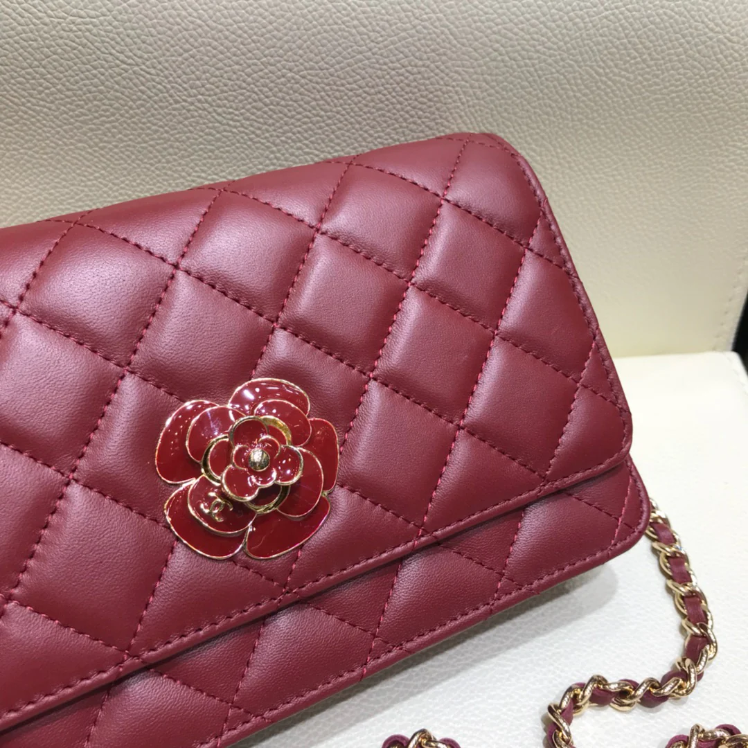 Chanel Camellia Enamel Button Lambkin WOC-1