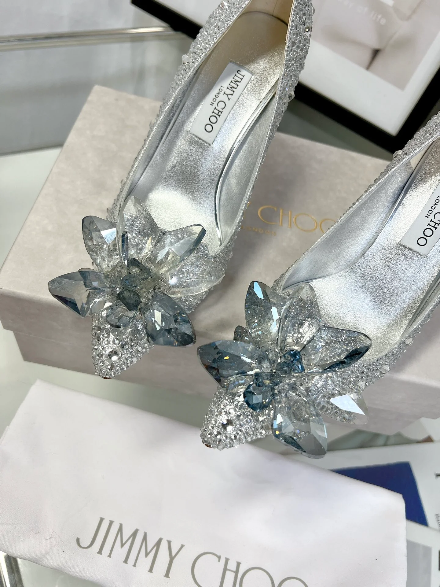 Свадебные туфли Jimmy Crystal - на высоком каблуке - серебристо-серые