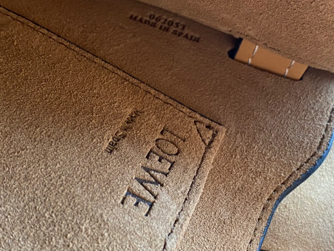 Loewe-gate-small-20x19x11-5-cm-13