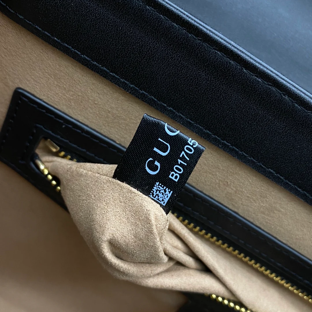 Большая сумка Gucci Padlock, черная, 28 см x 11 см x 19 см.