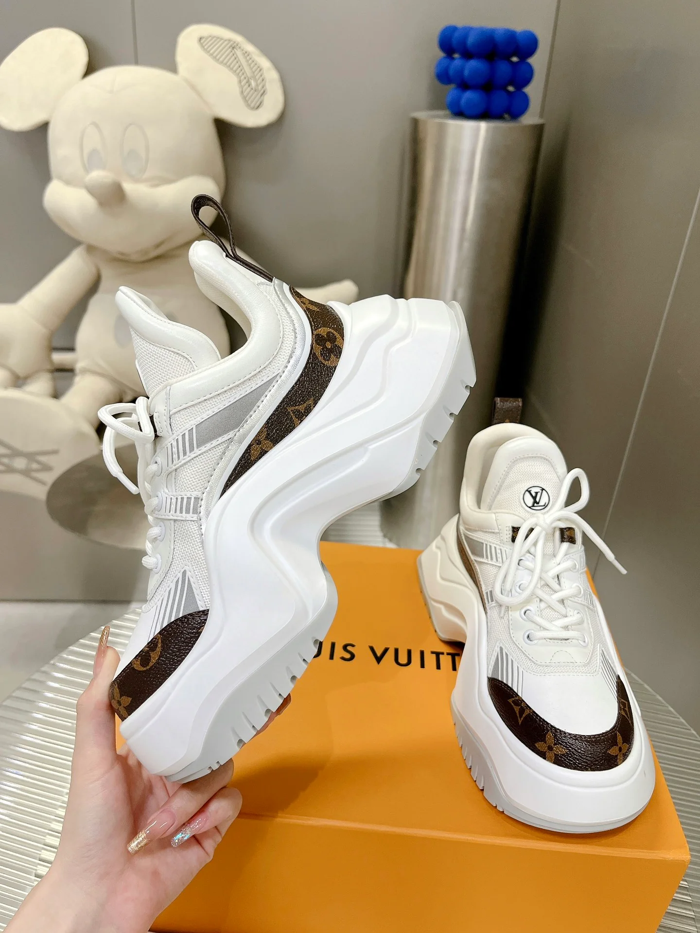 Кроссовки LV Archlight 2-0 Dad Shoes - Подиумный стиль - Бело-коричневые