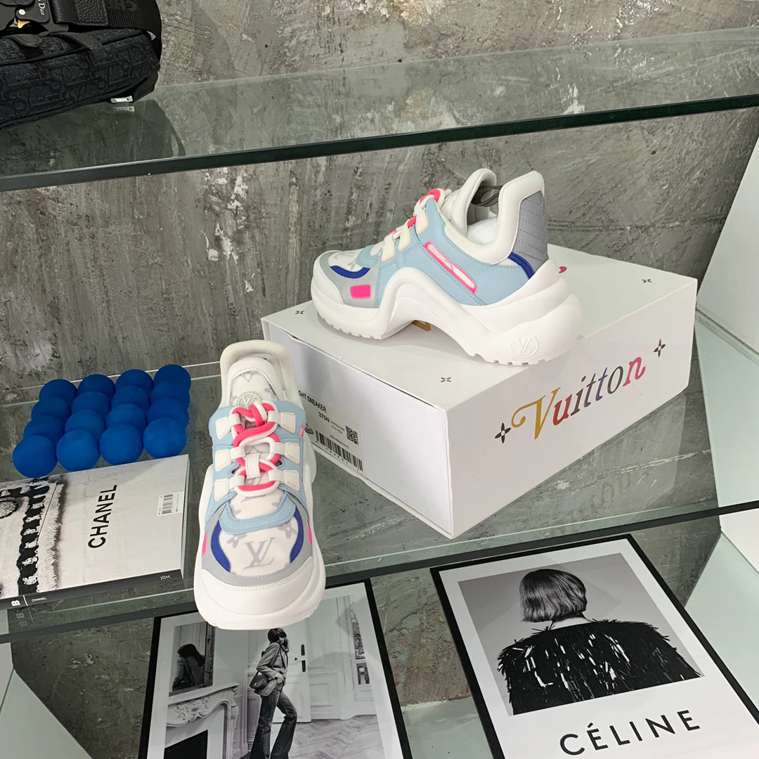 Обувь LV - Массивные кроссовки LV - 2