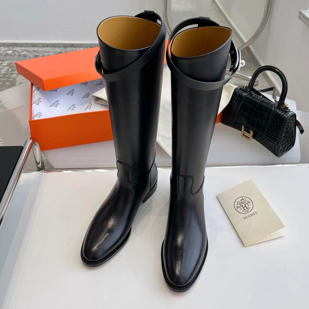 Новые ботинки Hermes Kelly Buckle 2022 года