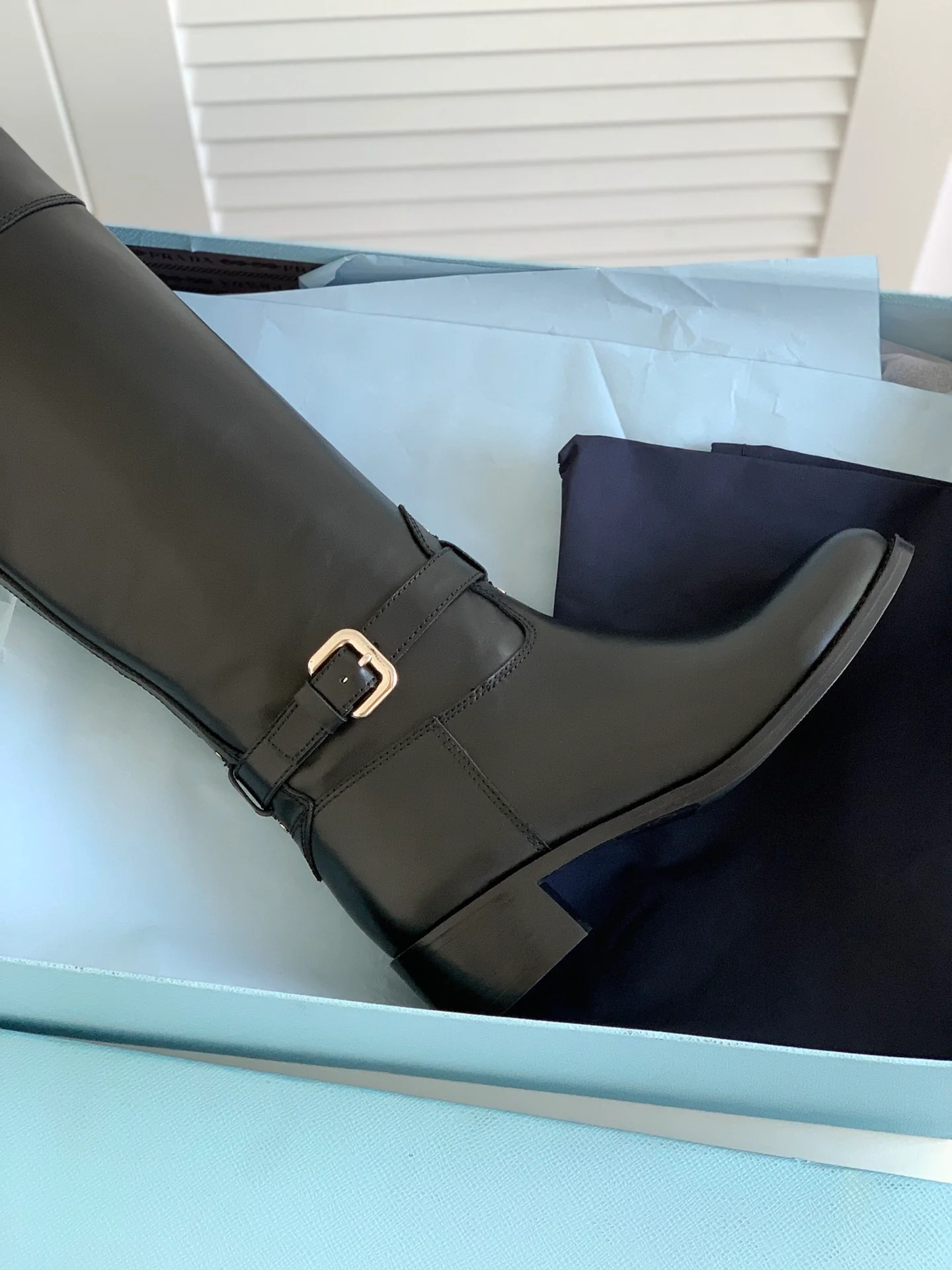 Prada - Новинка сезона осень/зима 2022 - Сапоги для верховой езды