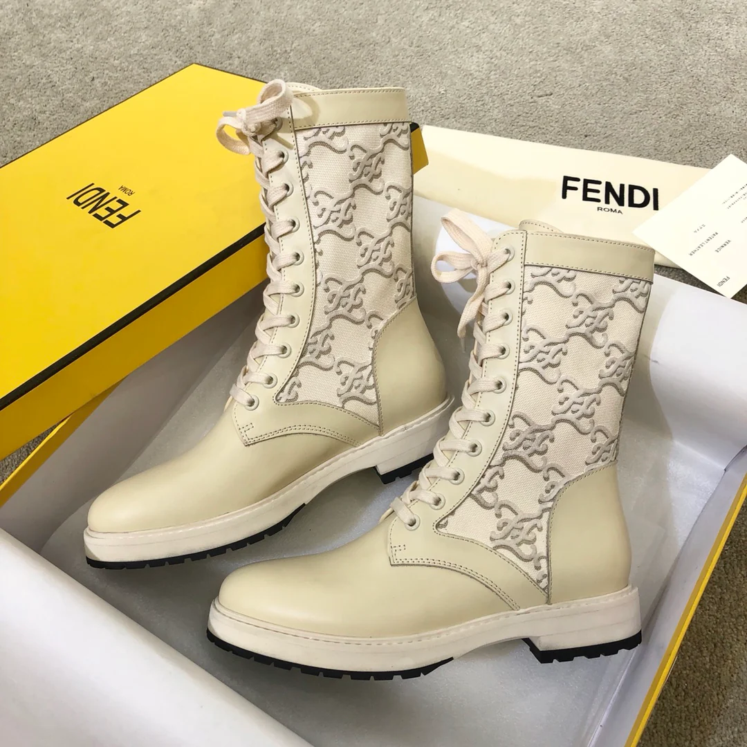 Fendi - Ботинки-панамки анатомической формы - Высокие сапоги - Белый абрикосовый