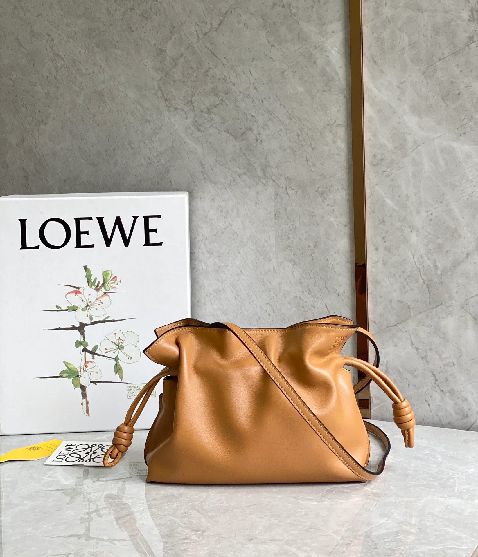 Loewe Flamenco, телячья кожа, размер S