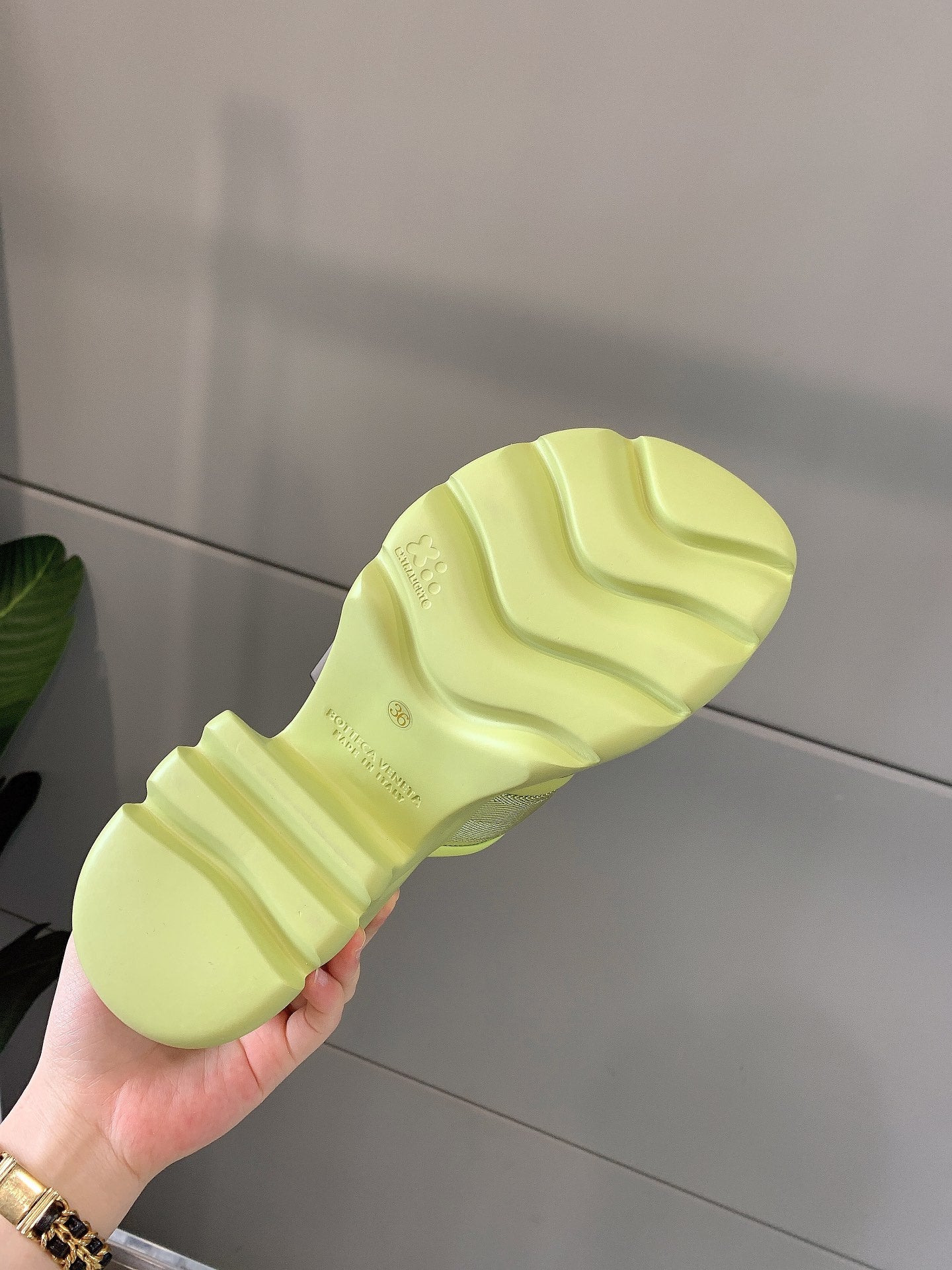 BV - Сандалии на платформе - Желтые