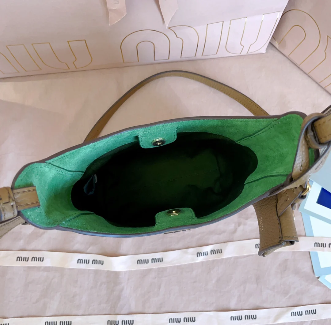 Сумка через плечо Miu Miu-5be099, коричнево-зеленая.