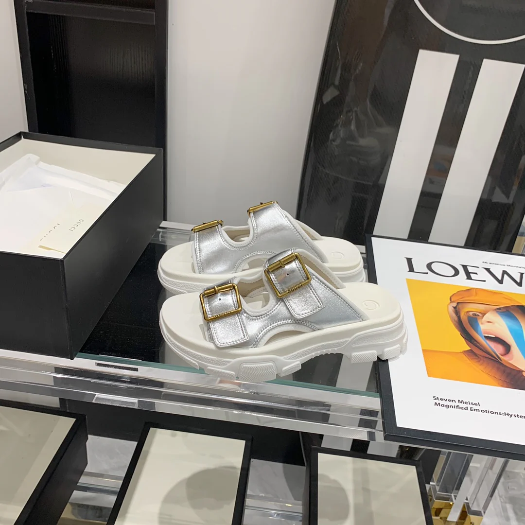 Тапочки на платформе Gucci - 1