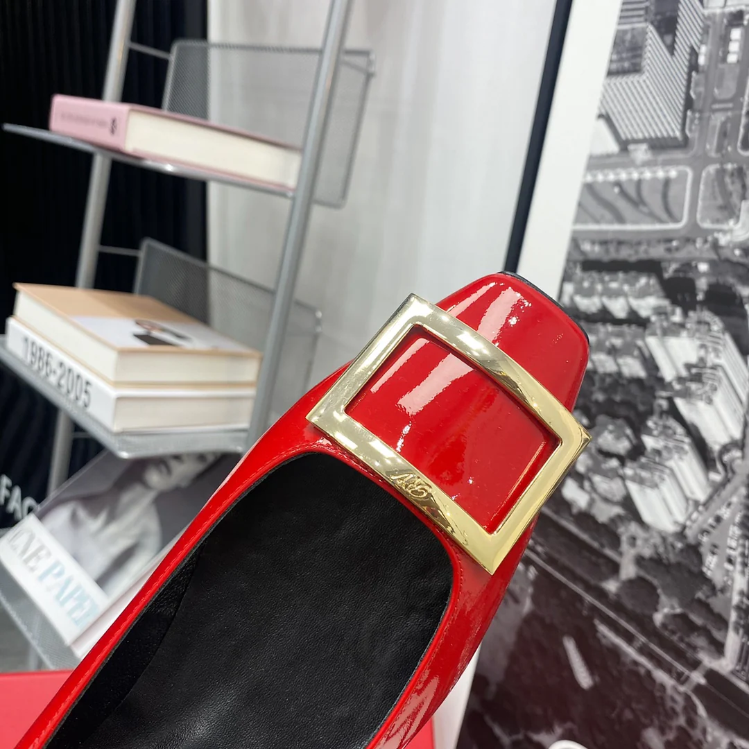 RV-Плоская подошва, квадратный носок, красный