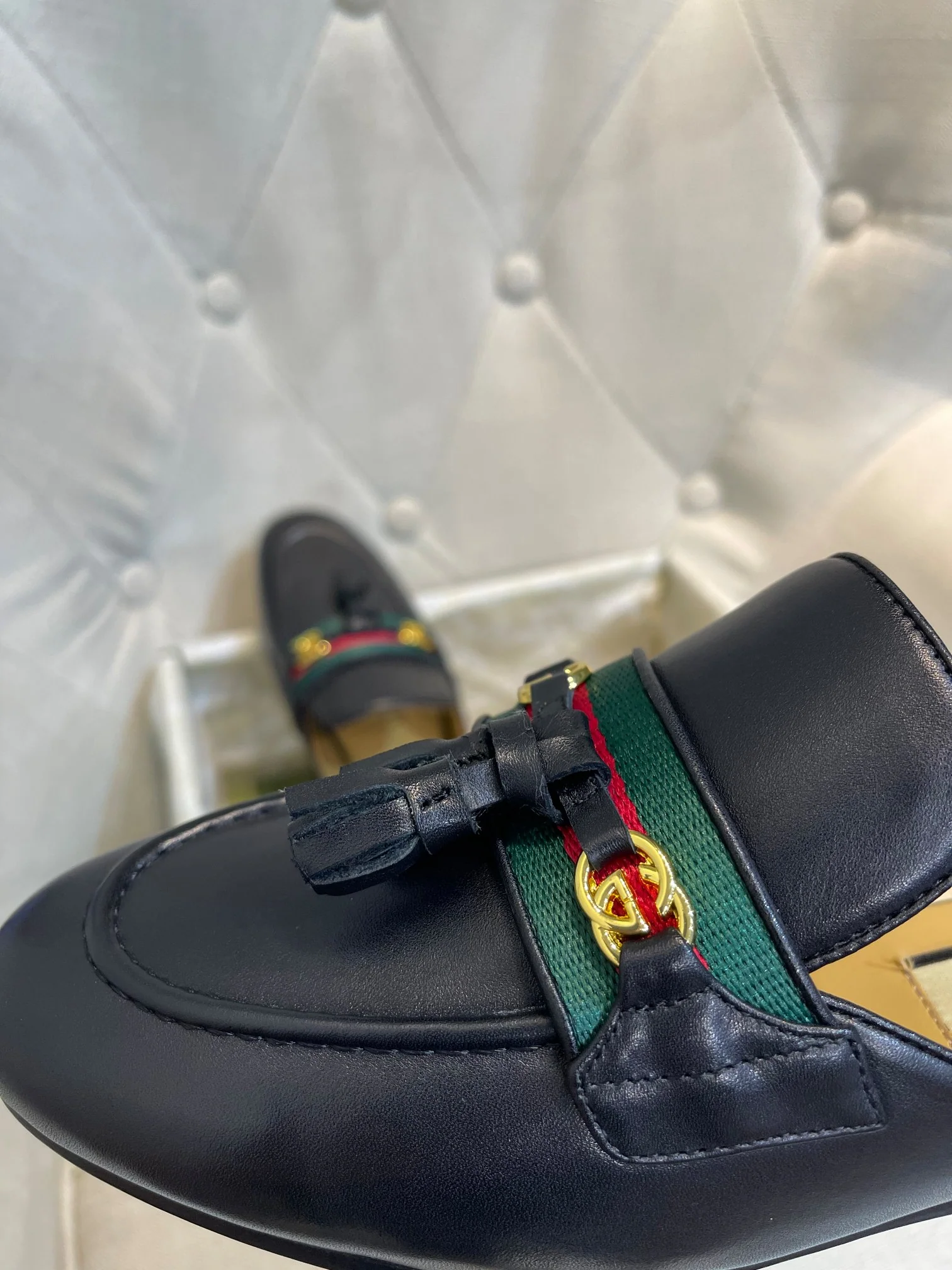 Gucci — Подвеска с кисточкой — Тапочки — Мюли — 1