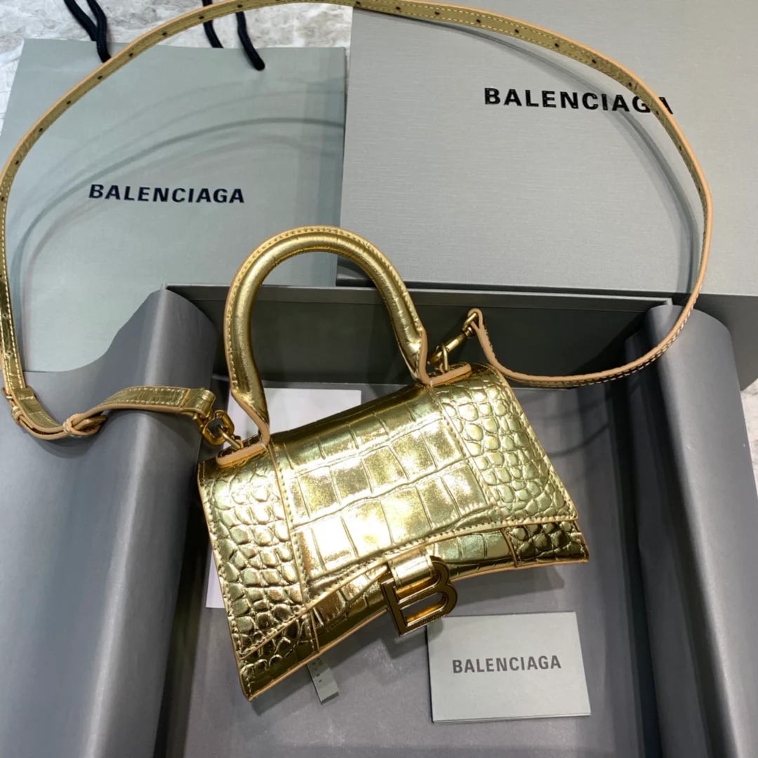 Сумка Balenciaga Hourglass, размер XS, золотистый цвет, с крокодиловым узором
