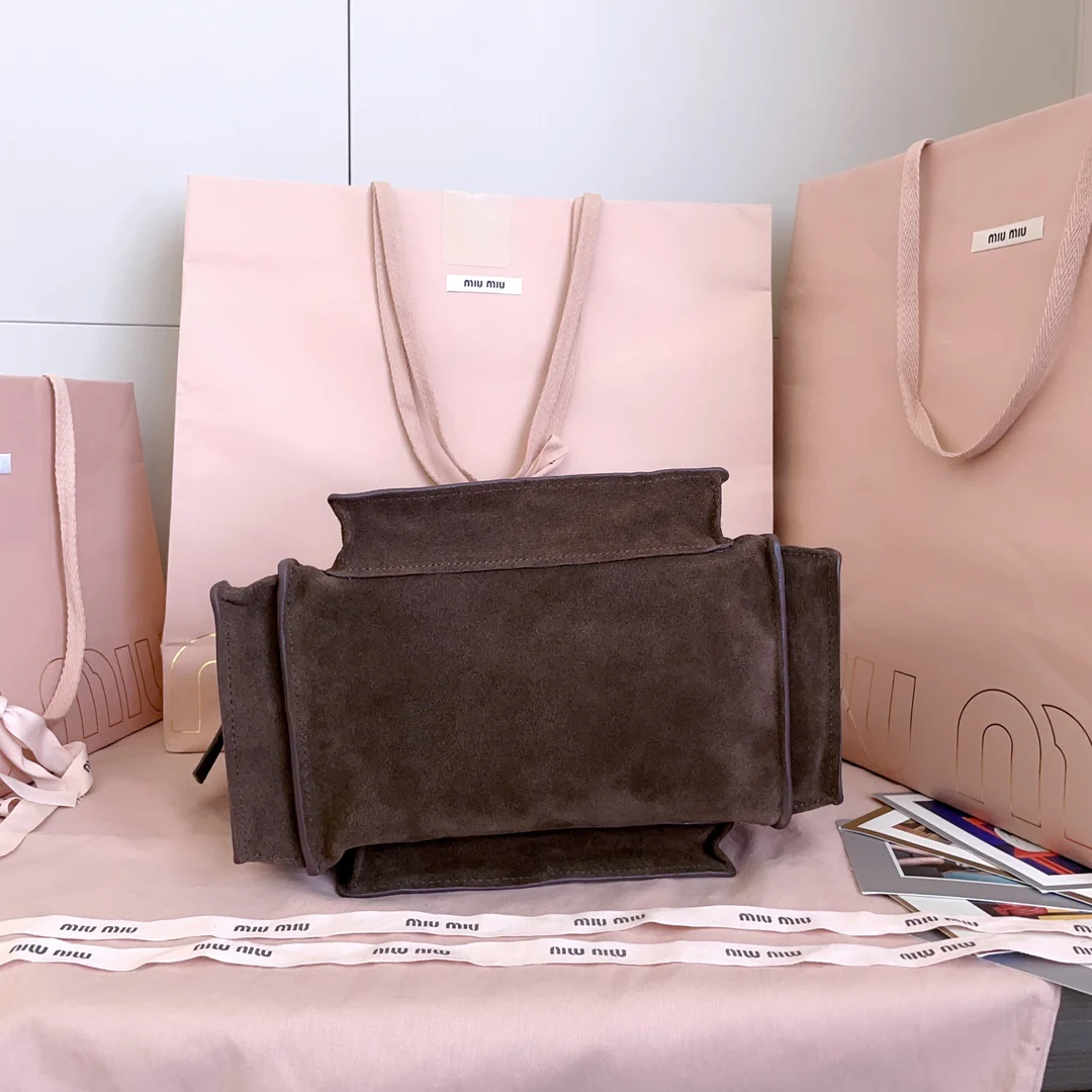 Квадратная замшевая сумка-мессенджер Miu Miu-5ba175