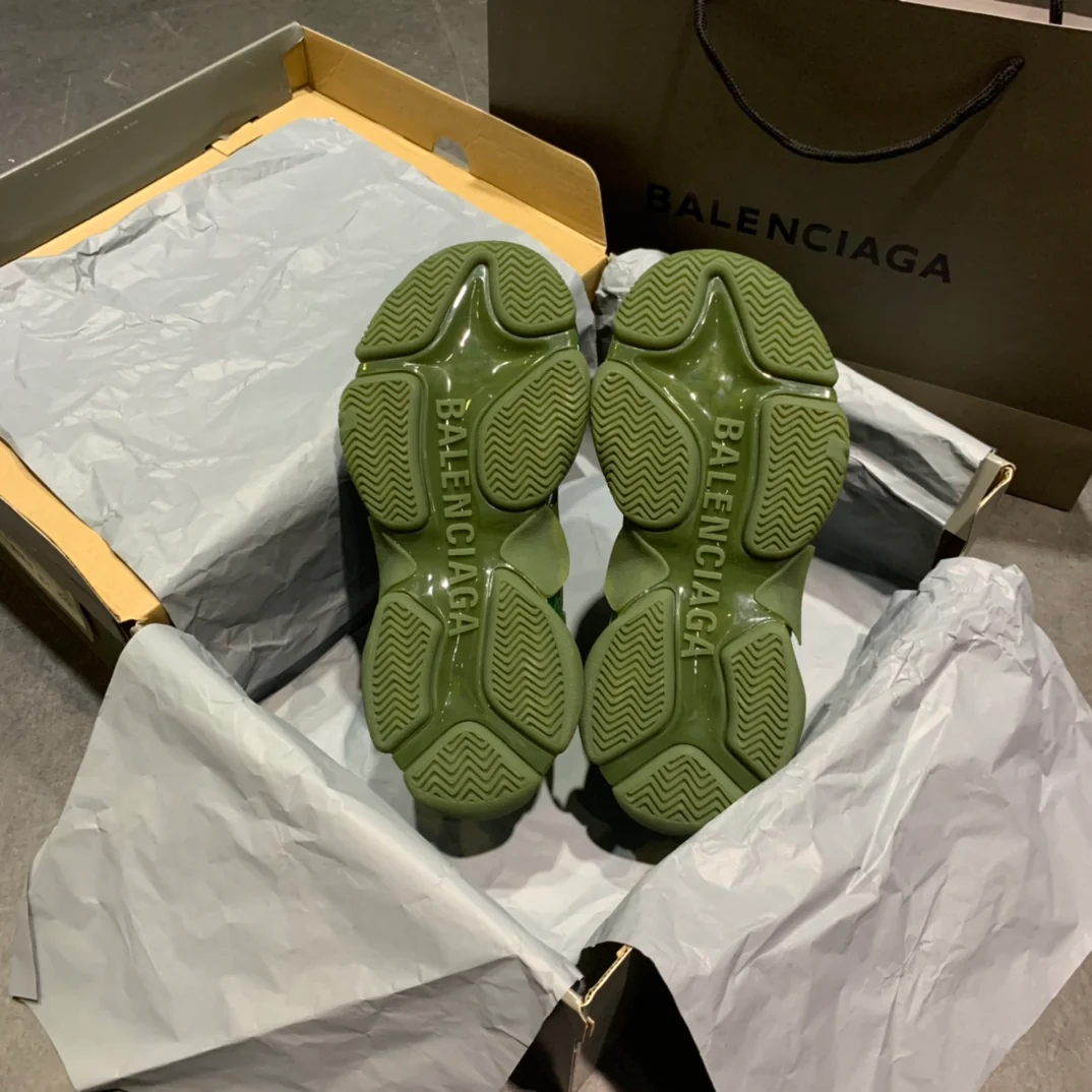 Li Shi - Папины кроссовки - Темно-зеленые