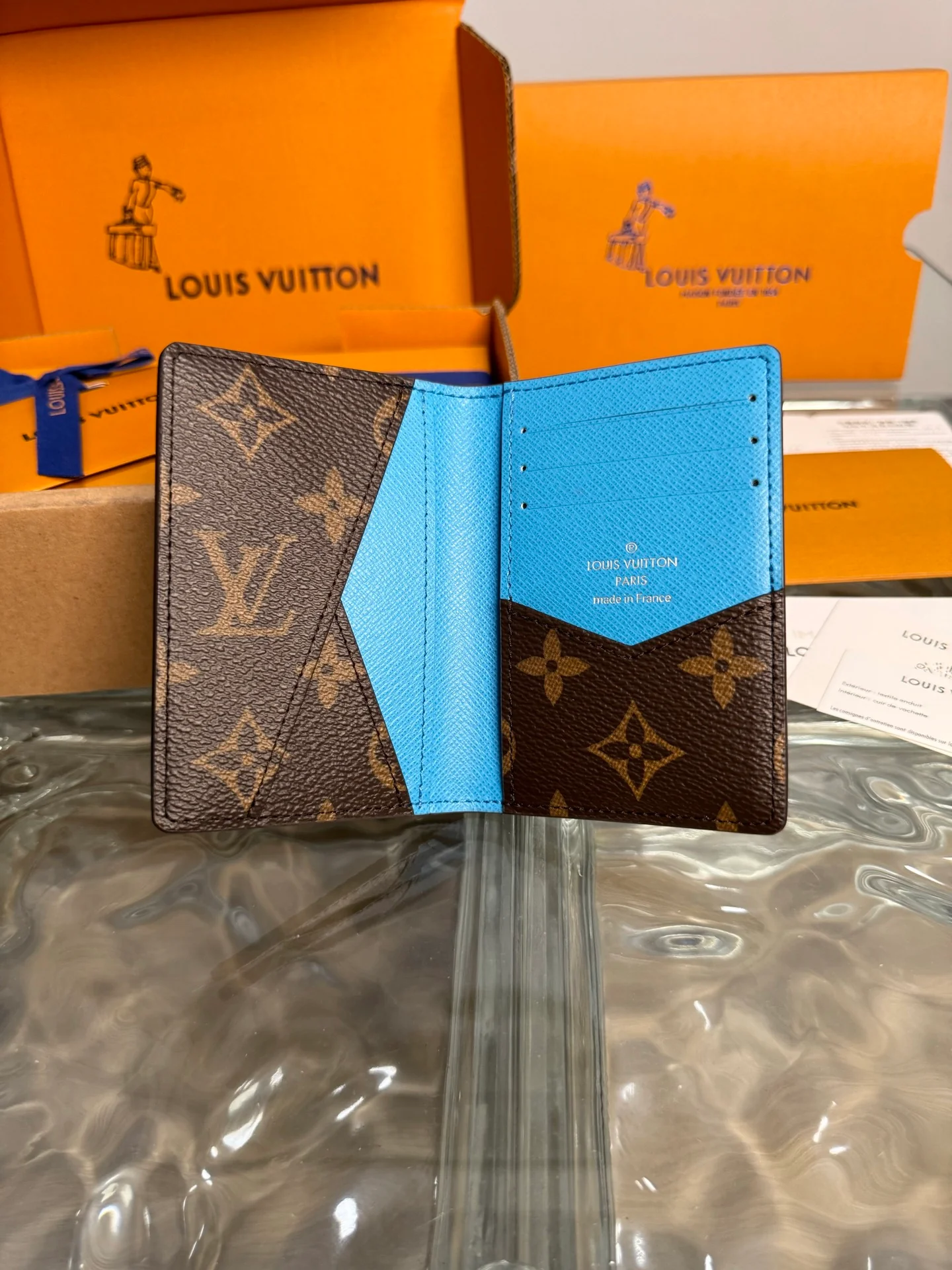 Кошелек-портмоне LV-m12828-colormania, светло-голубой