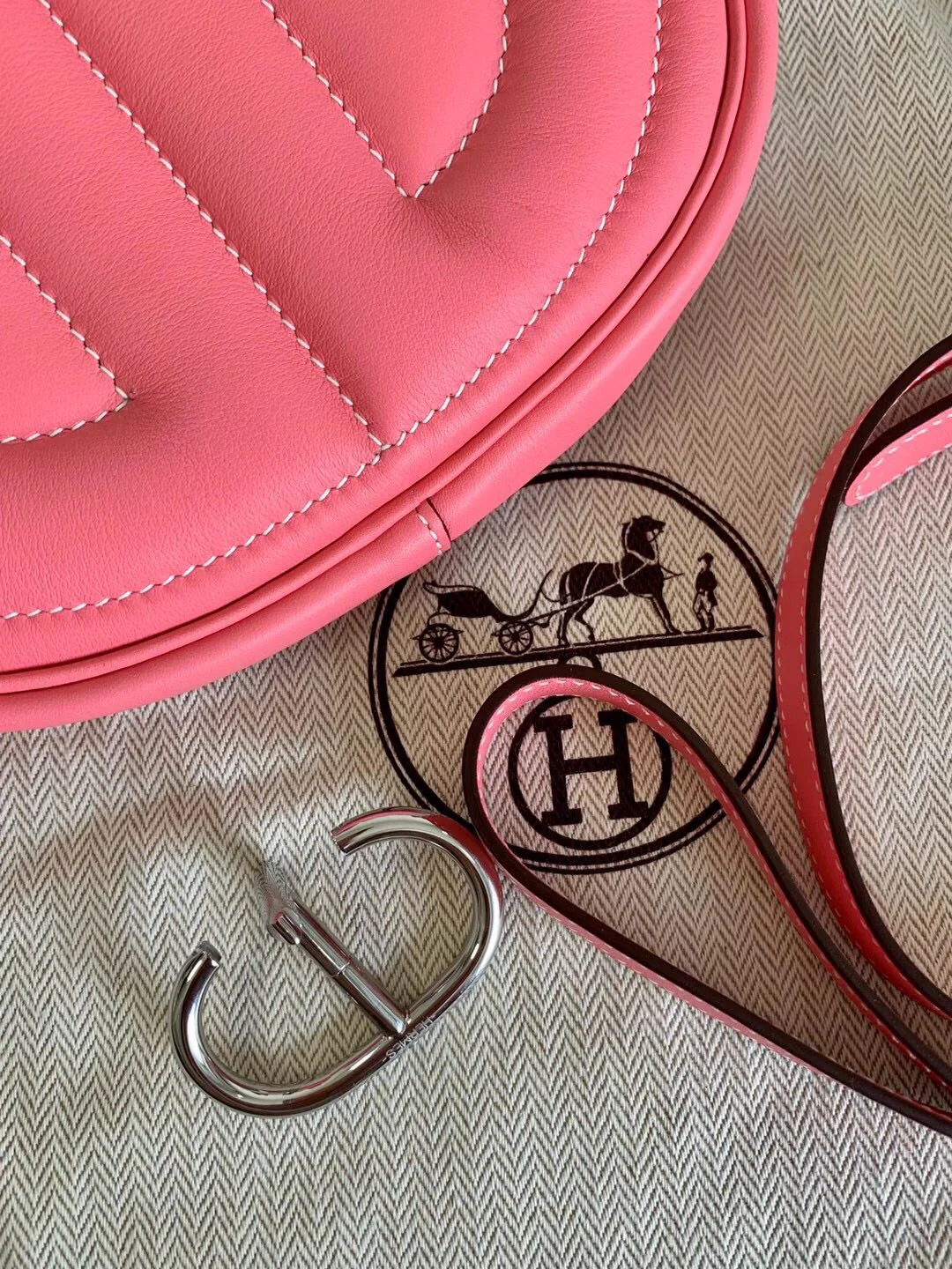 Hermes в петле - Сумка в форме свиного носа - Розовая