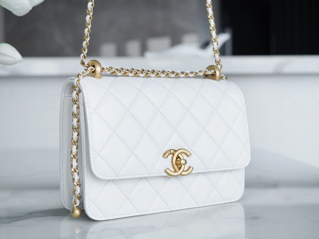 Chanel 24c Double Gold Ball CF Mini 19 White 1
