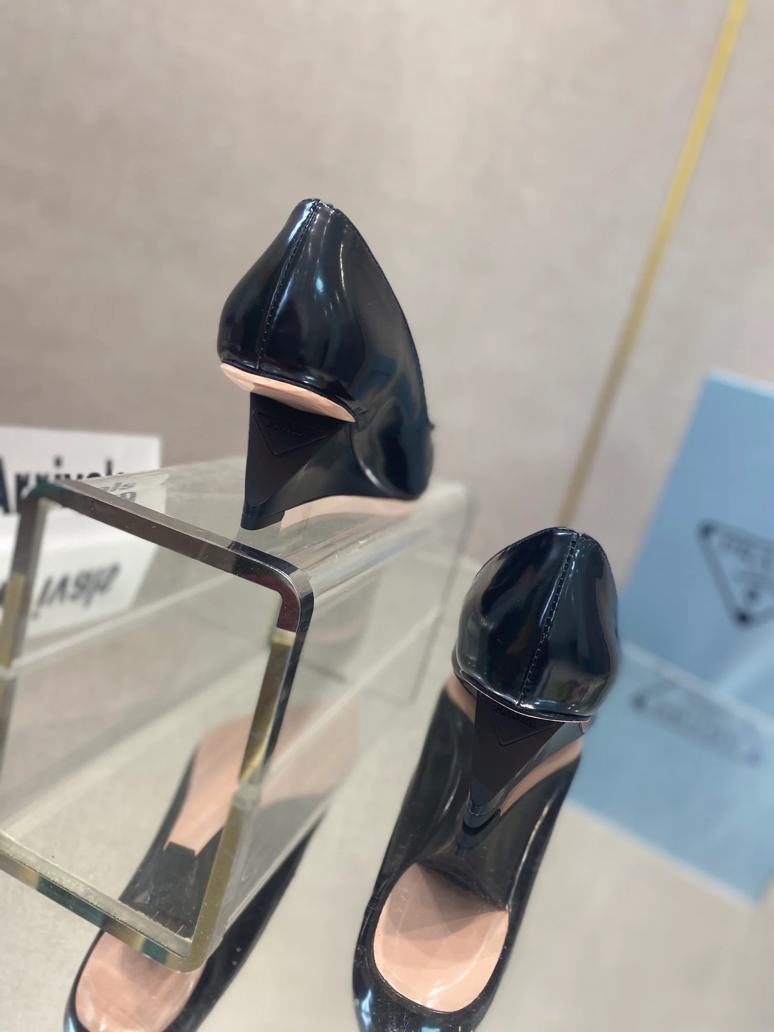 Туфли Prada - Prada - лакированные туфли на низком каблуке - черные