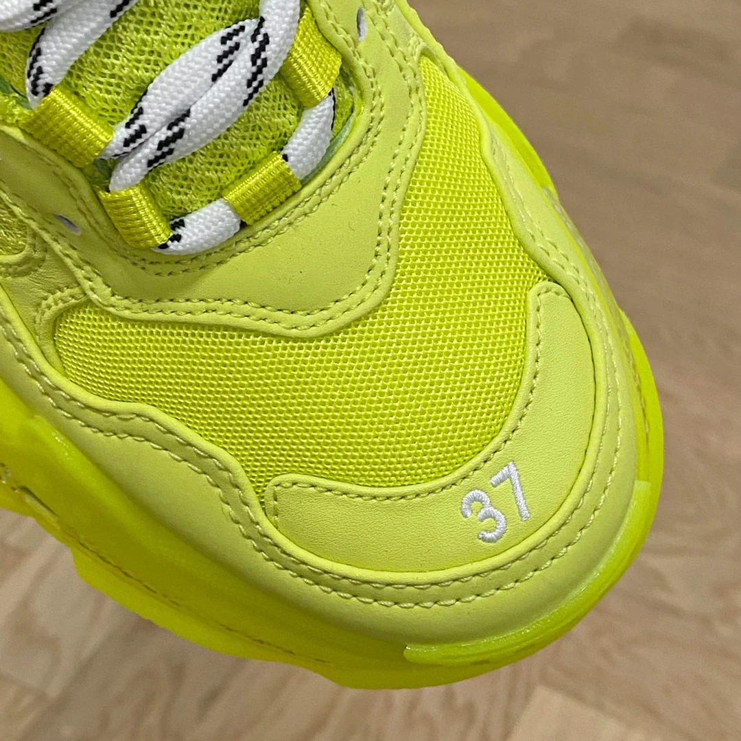 Кроссовки Balenciaga Triples Cushion Chunk - флуоресцентно-желтые